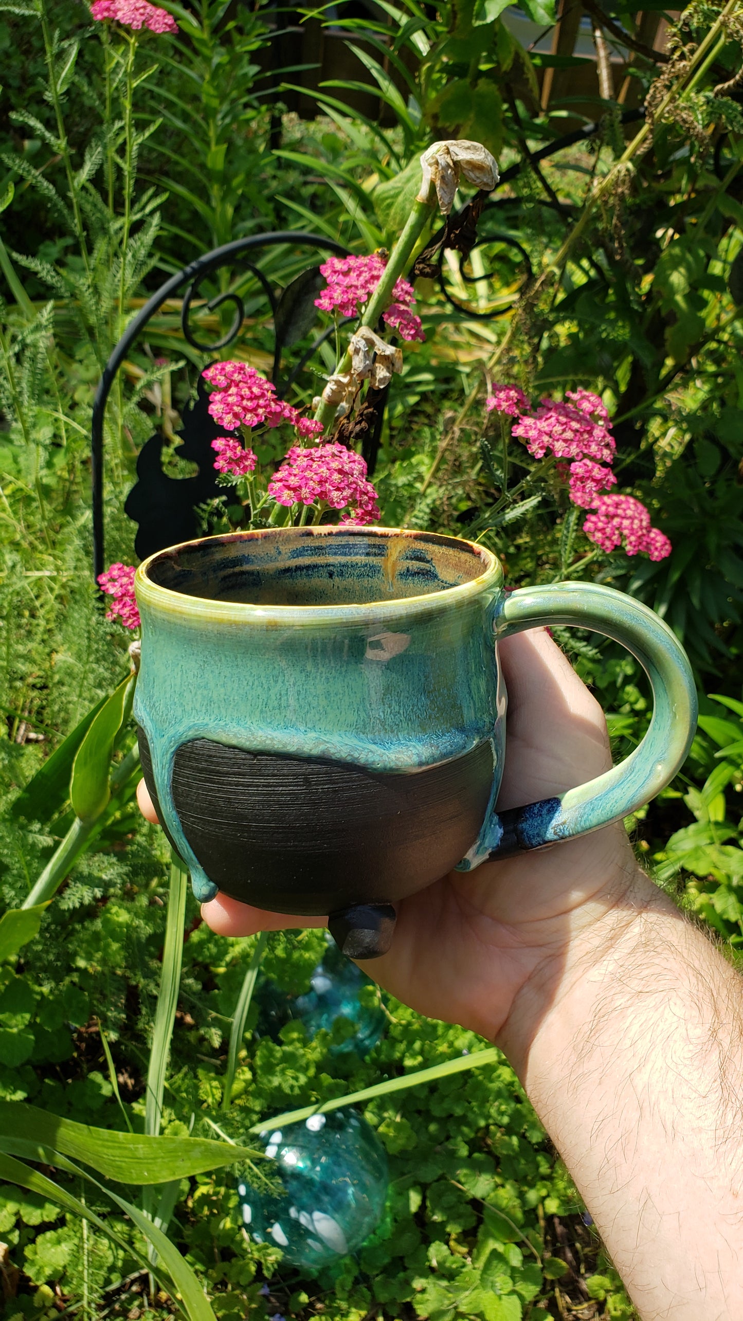 Custom-made Cauldron Mug