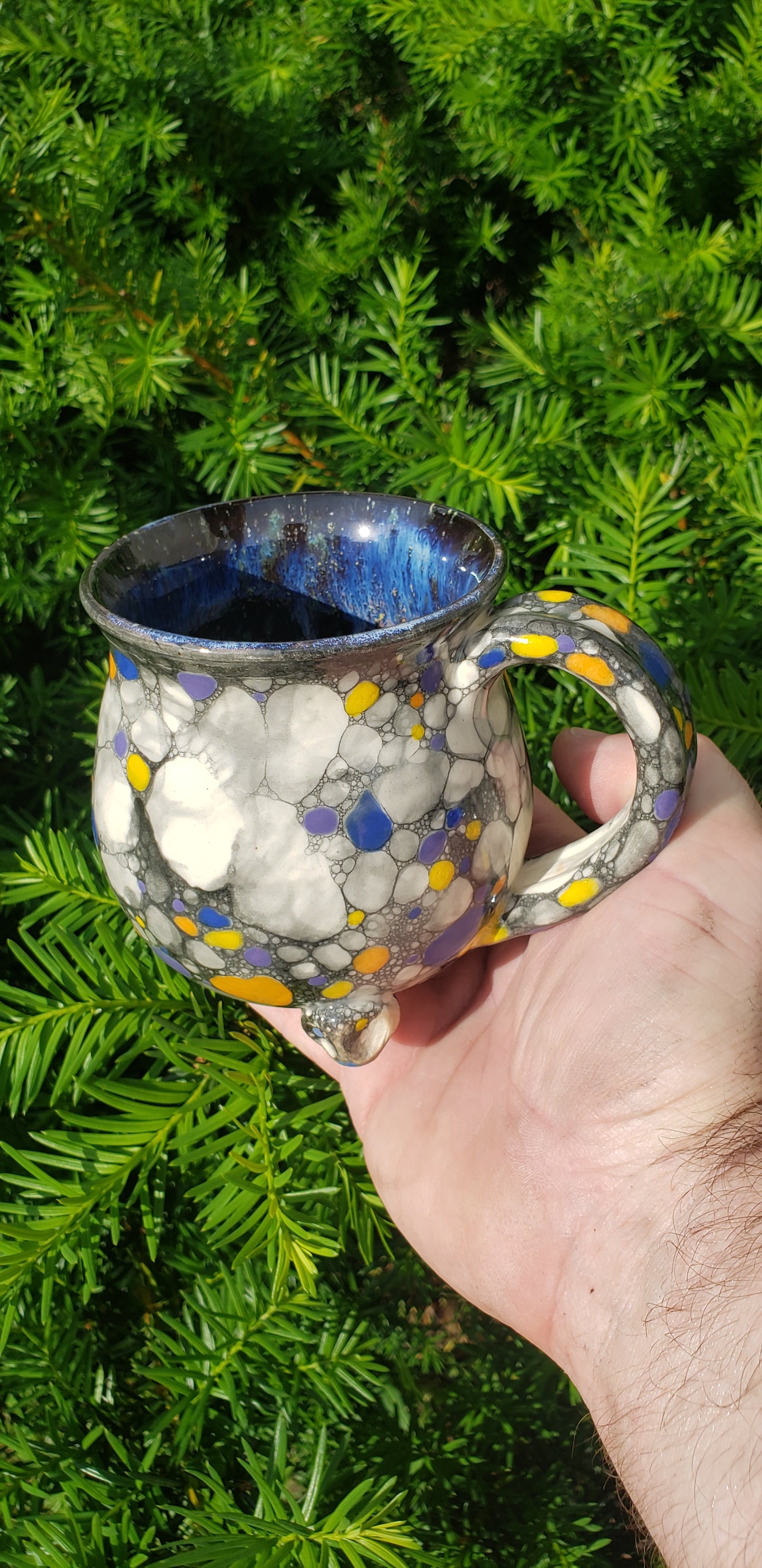 Custom-made Cauldron Mug