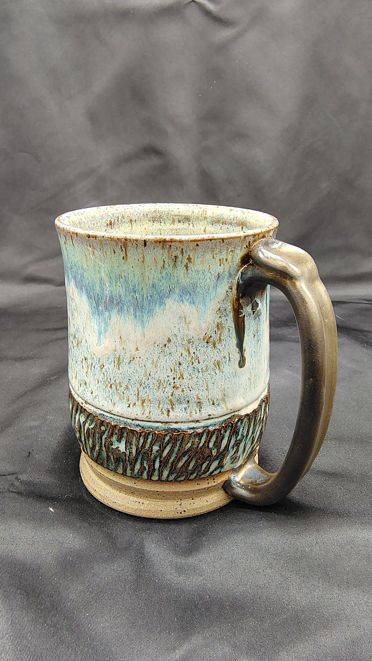 Blue/white bark