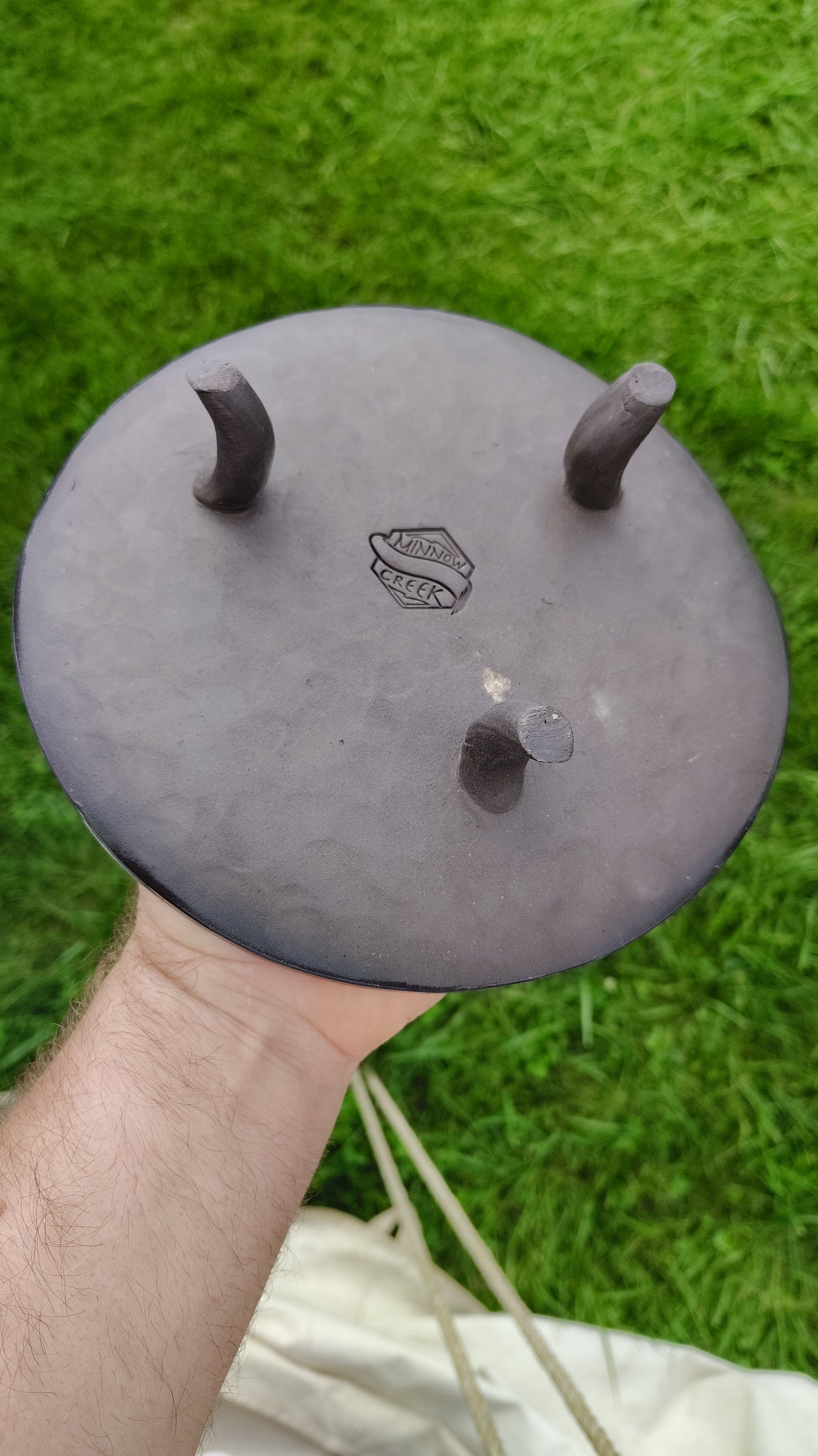 3 legged platter