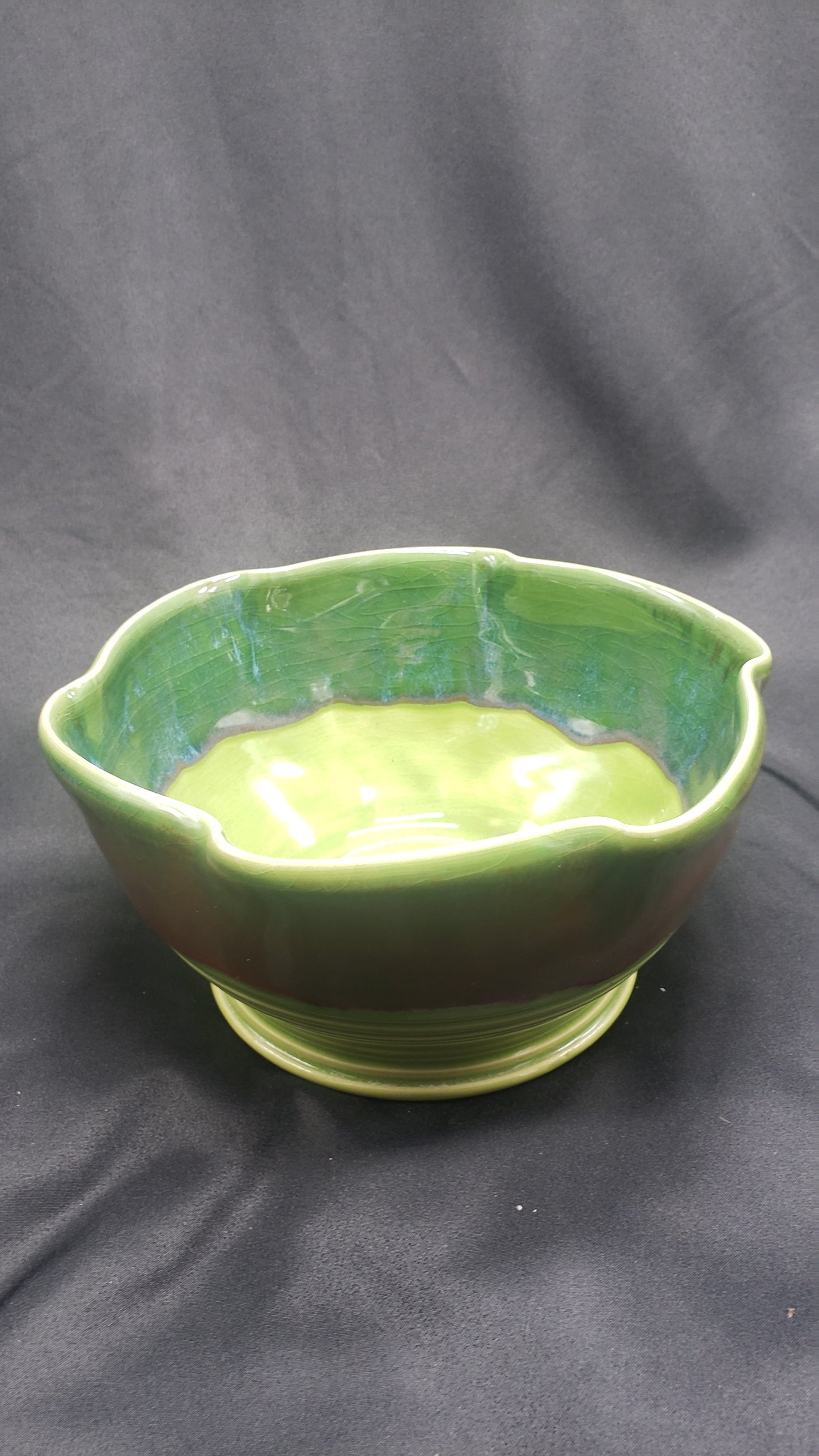 Ruffled Bowl