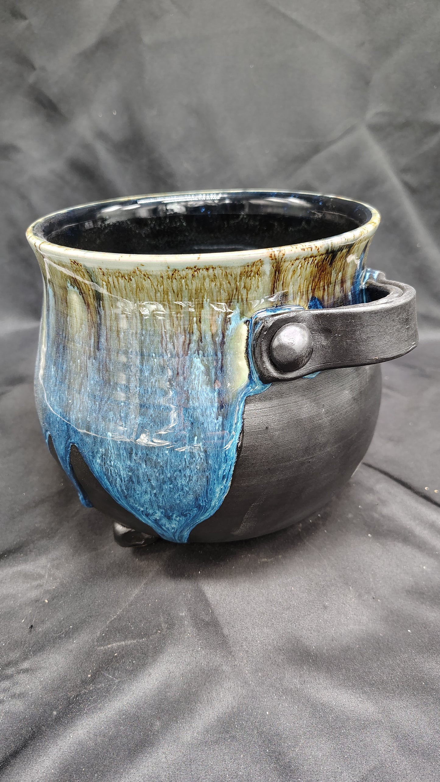 Serving Cauldron