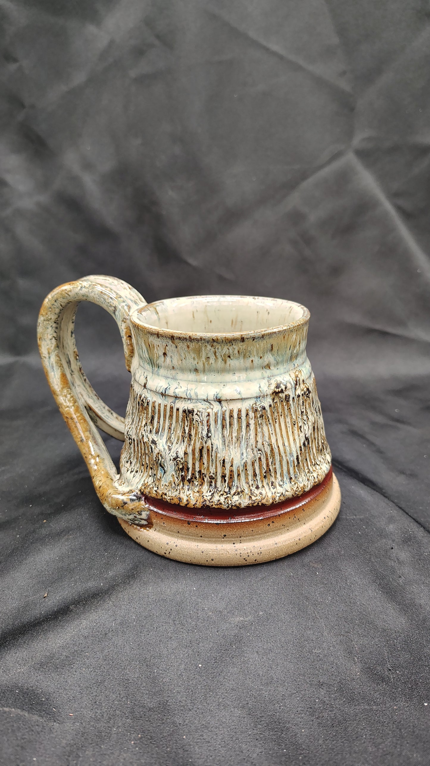 Ruffle Mug